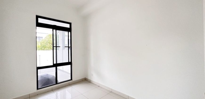 Eco Summer – 2 Storey End Lot Terrace House – FOR SALE Eco Summer – 2 Storey End Lot Terrace House – FOR SALE