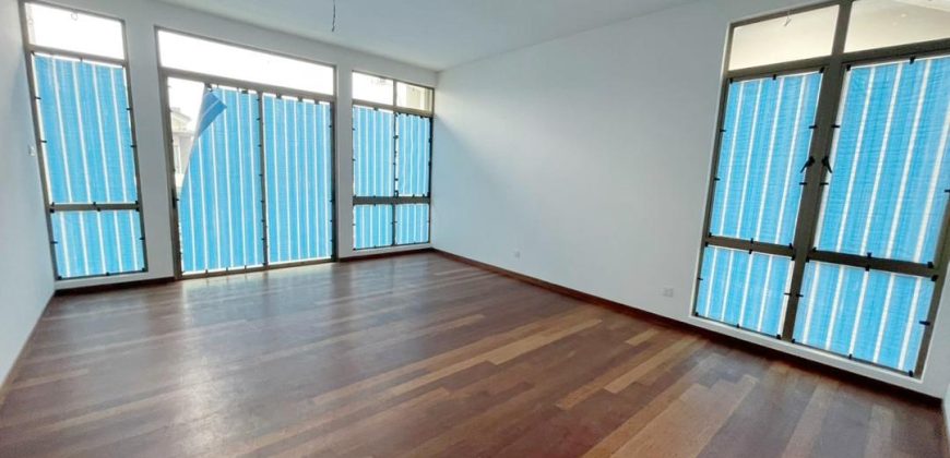 Impian Emas – 2 Storey Semi Detached House – FOR SALE Impian Emas – 2 Storey Semi Detached House – FOR SALE