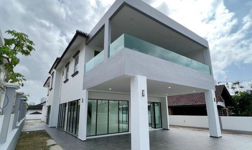 Taman Abad @ Jb Town Area – 2.5 Storey Bungalow House – FOR SALE Taman Abad @ Jb Town Area – 2.5 Storey Bungalow House – FOR SALE