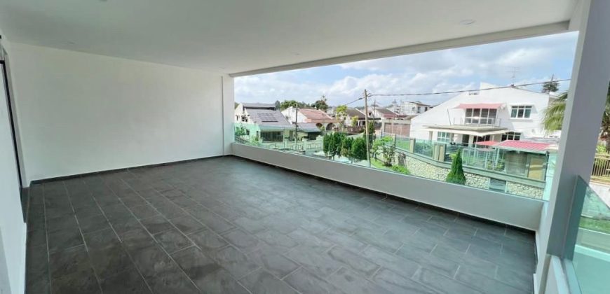 Taman Abad @ Jb Town Area – 2.5 Storey Bungalow House – FOR SALE