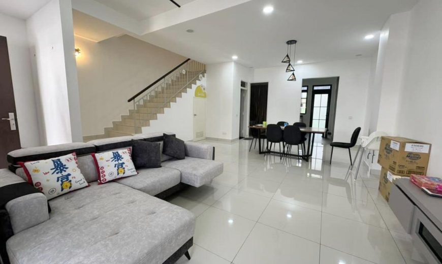 Eco Summer – 2 Storey Terrace House – FOR SALE Eco Summer – 2 Storey Terrace House – FOR SALE