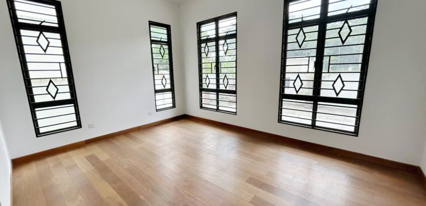 Laguna Heights @ Taman Laguna – 3 Storey Bungalow House – FOR SALE Laguna Heights @ Taman Laguna – 3 Storey Bungalow House – FOR SALE