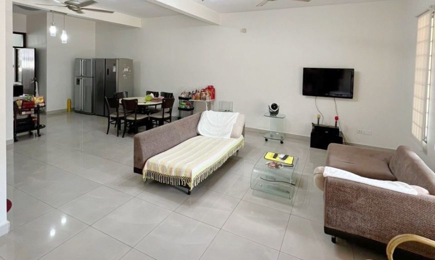 Taman Molek – 2 Storey Superlink House – FOR SALE Taman Molek – 2 Storey Superlink House – FOR SALE