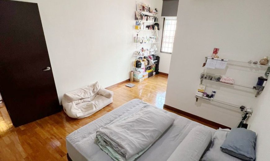 Taman Molek – 2 Storey Superlink House – FOR SALE Taman Molek – 2 Storey Superlink House – FOR SALE