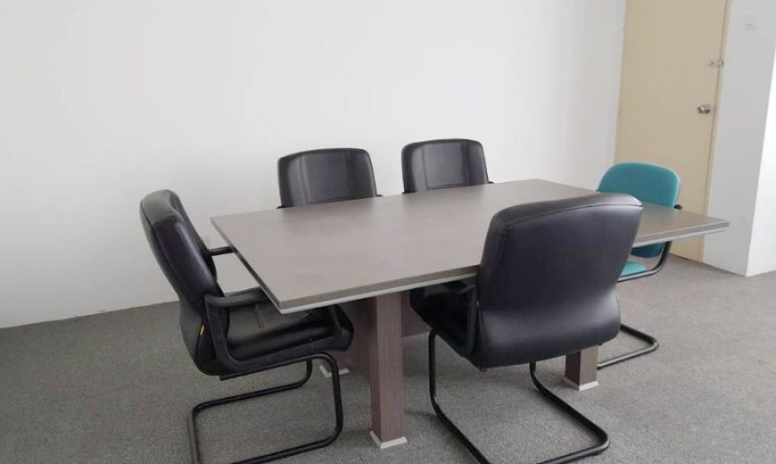 Mount Austin – 3 Storey Shoplot – FOR SALE