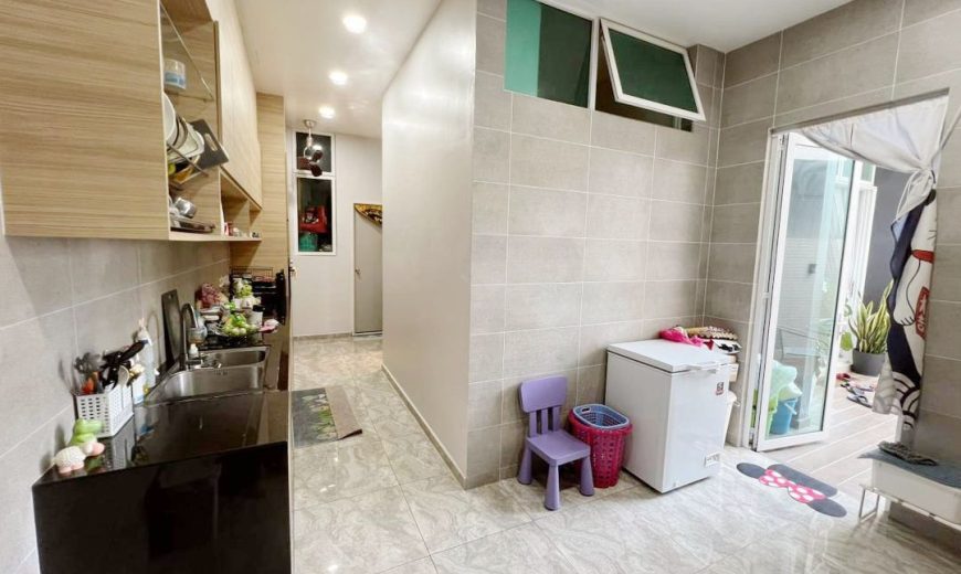 Taman Nusa Sentral – 3 Storey Cluster House – FOR SALE Taman Nusa Sentral – 3 Storey Cluster House – FOR SALE