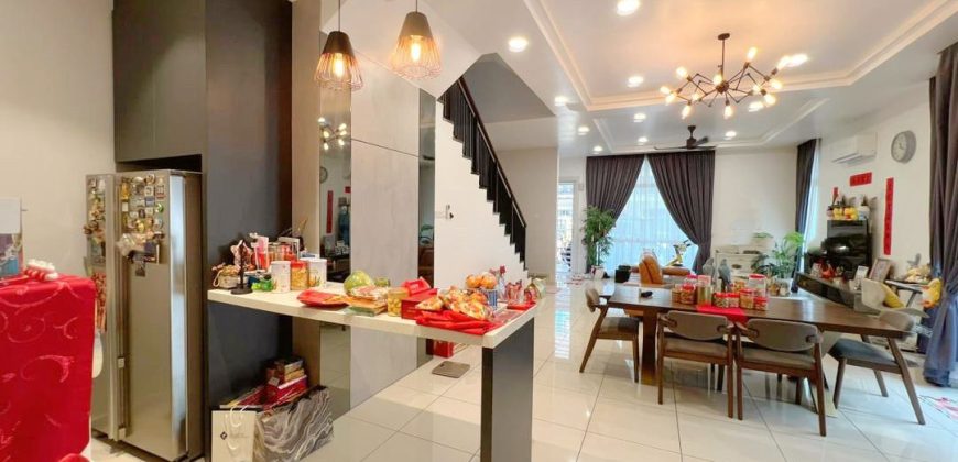 Taman Nusa Sentral – 3 Storey Cluster House – FOR SALE Taman Nusa Sentral – 3 Storey Cluster House – FOR SALE