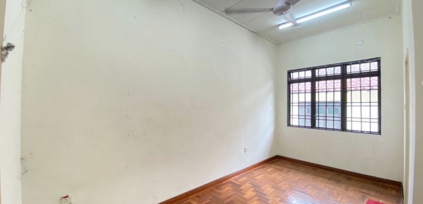 Taman Permata – 2.5 Storey Semi Detached House – FOR SALE