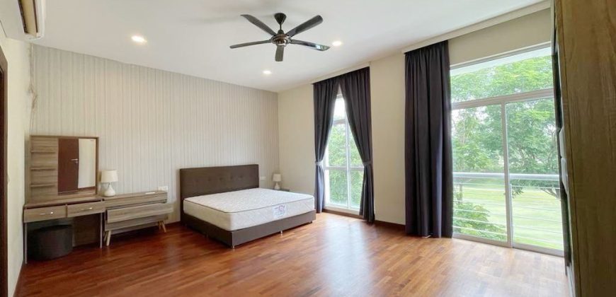 Horizon Hills – 2.5 Storey End Lot Bungalow House – FOR SALE