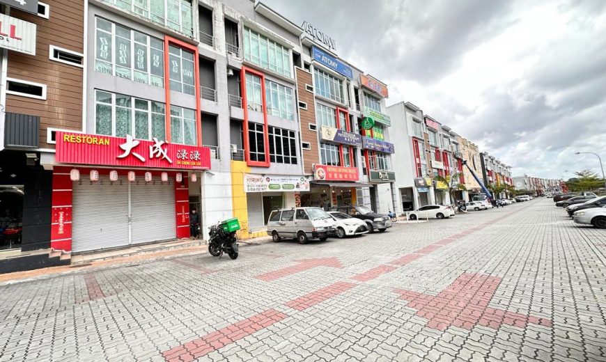 Bandar Seri Alam – 4 Storey Shop Lot – FOR SALE Bandar Seri Alam – 4 Storey Shop Lot – FOR SALE