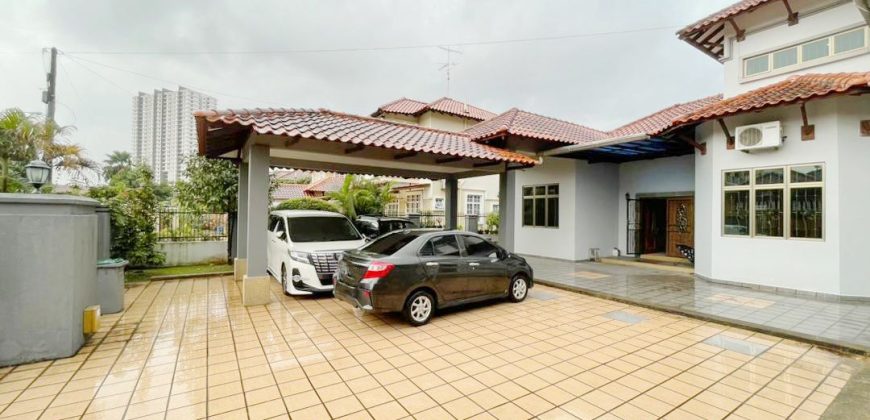 Bandar Uda Utama – 2 Storey Corner Bungalow House – FOR SALE Bandar Uda Utama – 2 Storey Corner Bungalow House – FOR SALE