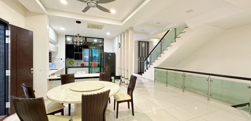 Horizon Hills – 2.5 Storey Semi Detached House – FOR SALE Horizon Hills – 2.5 Storey Semi Detached House – FOR SALE