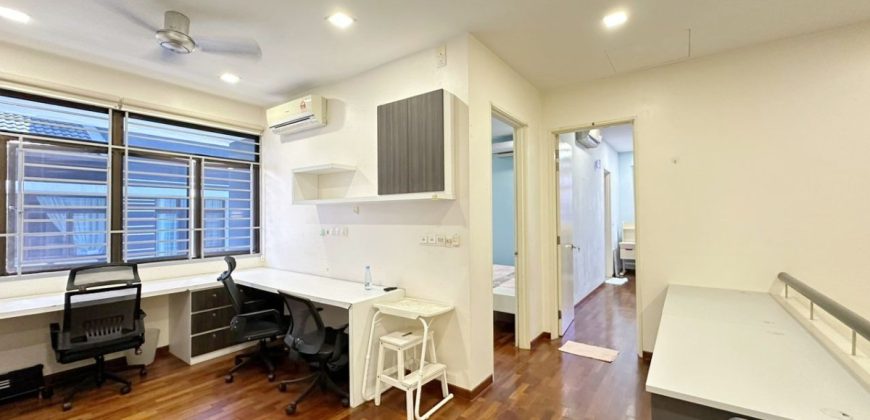 Horizon Hills – 2.5 Storey Semi Detached House – FOR SALE Horizon Hills – 2.5 Storey Semi Detached House – FOR SALE