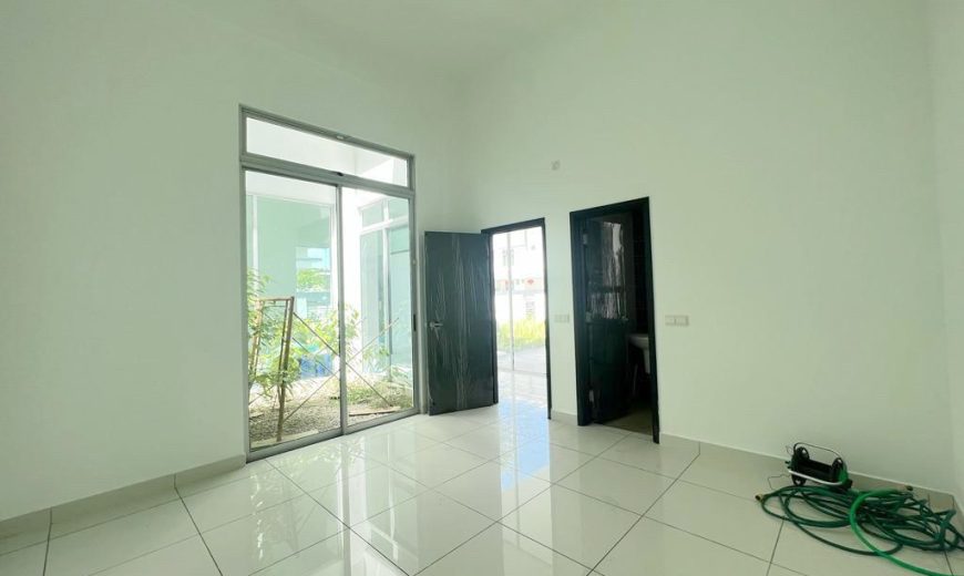 Nusa Duta 1 – 2 Storey Semi Detached House – FOR SALE Nusa Duta 1 – 2 Storey Semi Detached House – FOR SALE
