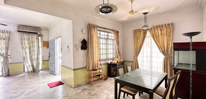 Permas Jaya – 2 Storey Semi Detached House – FOR SALE Permas Jaya – 2 Storey Semi Detached House – FOR SALE