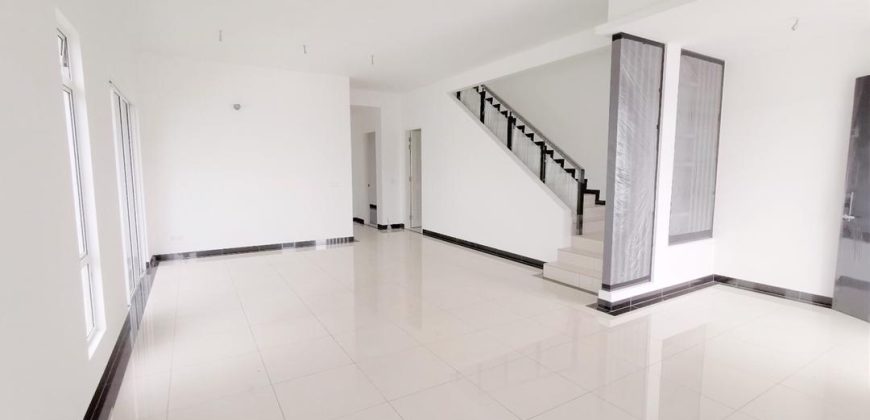 Setia Tropika – 2 Storey Corner Cluster House – FOR SALE