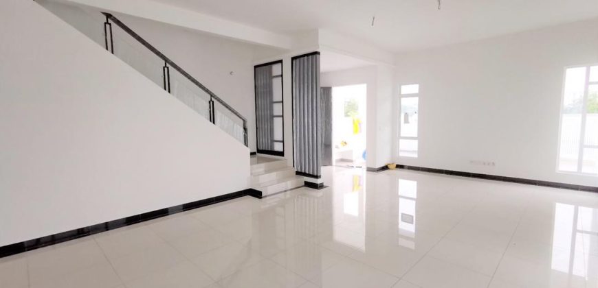 Setia Tropika – 2 Storey Corner Cluster House – FOR SALE