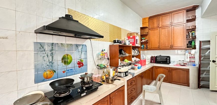 Taman Johor Jaya – 2 Storey Terrace House – FOR SALE Taman Johor Jaya – 2 Storey Terrace House – FOR SALE