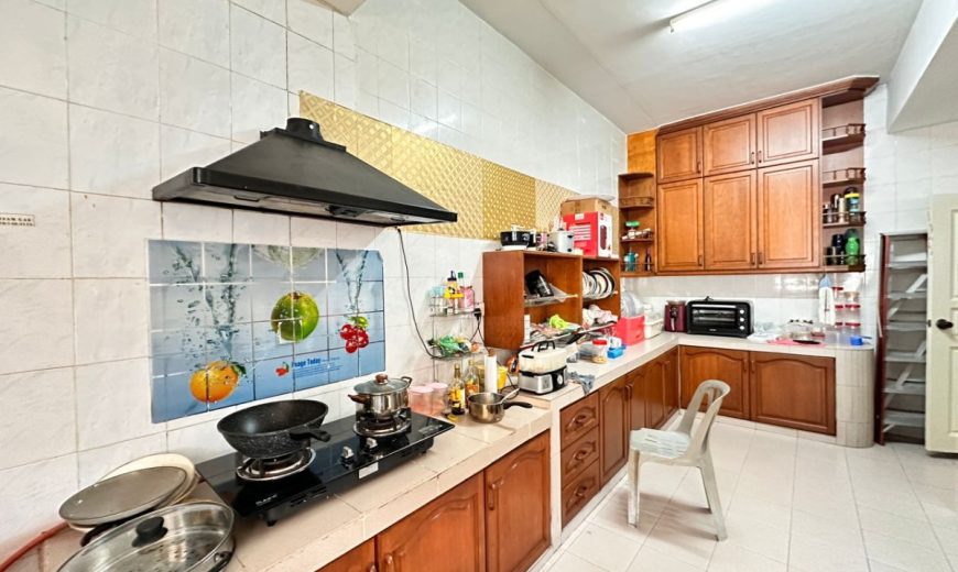 Taman Johor Jaya – 2 Storey Terrace House – FOR SALE Taman Johor Jaya – 2 Storey Terrace House – FOR SALE