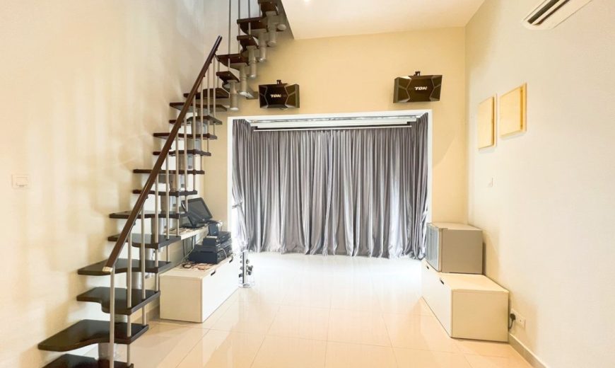 Kempas Utama – 2 Storey Semi Detached House – FOR SALE Kempas Utama – 2 Storey Semi Detached House – FOR SALE