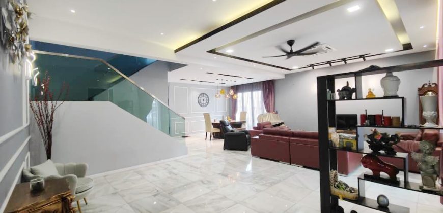 Taman Kempas Utama – 2 Storey Semi Detached House – FOR SALE Taman Kempas Utama – 2 Storey Semi Detached House – FOR SALE