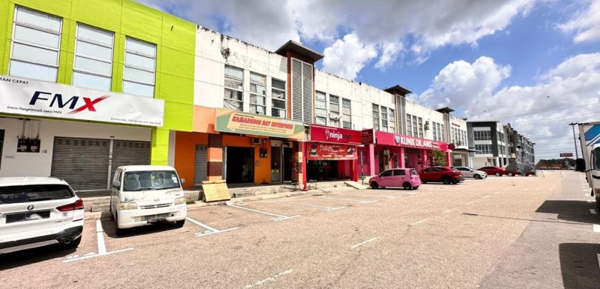 Kempas Utama – 2 Storey Shop Lot – FOR SALE Kempas Utama – 2 Storey Shop Lot – FOR SALE