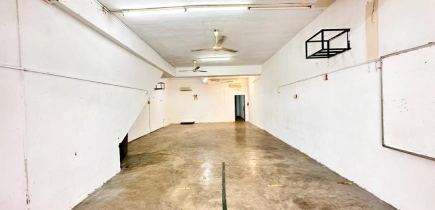 Taman Megah Ria – 2 Storey Shoplot – FOR SALE Taman Megah Ria – 2 Storey Shoplot – FOR SALE