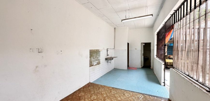 Taman Megah Ria – 2 Storey Shoplot – FOR SALE Taman Megah Ria – 2 Storey Shoplot – FOR SALE