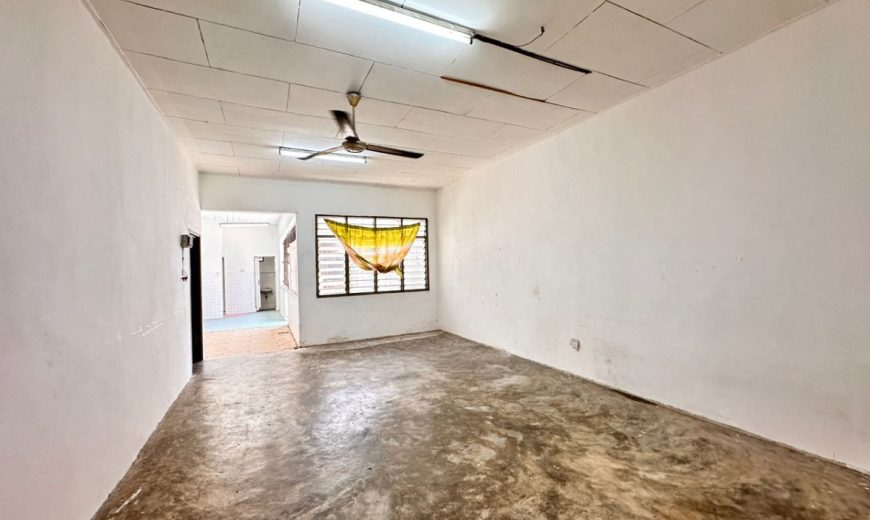 Taman Megah Ria – 2 Storey Shoplot – FOR SALE