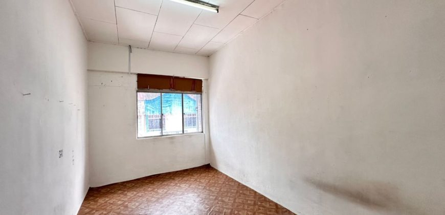 Taman Megah Ria – 2 Storey Shoplot – FOR SALE Taman Megah Ria – 2 Storey Shoplot – FOR SALE