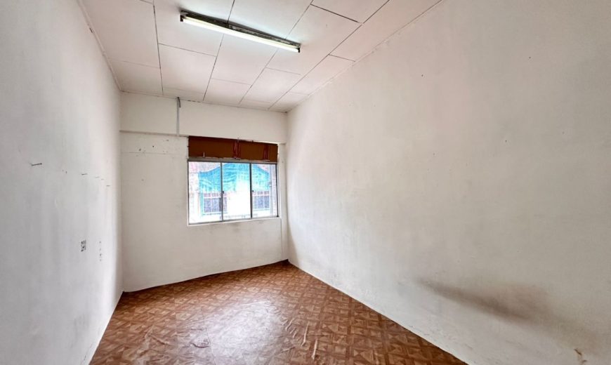 Taman Megah Ria – 2 Storey Shoplot – FOR SALE