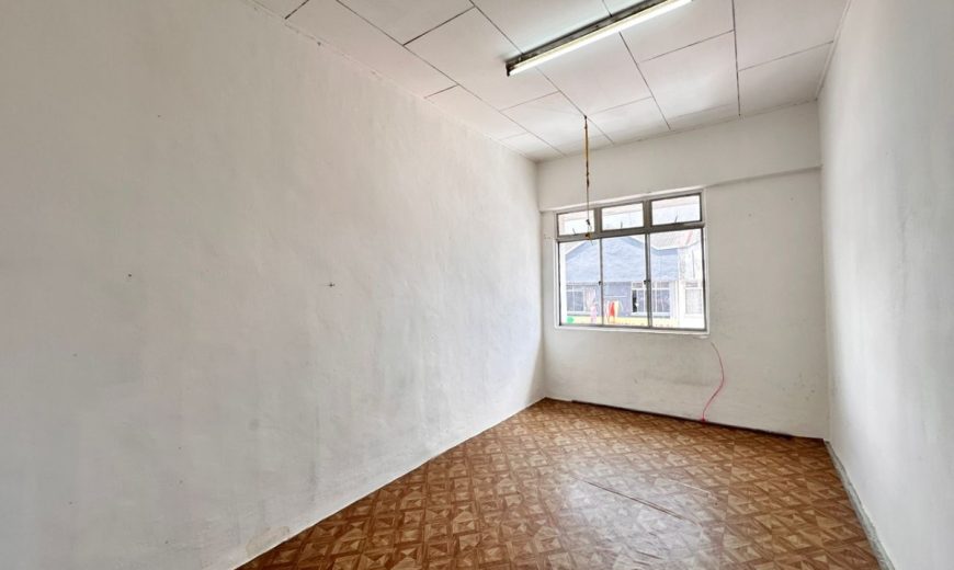 Taman Megah Ria – 2 Storey Shoplot – FOR SALE