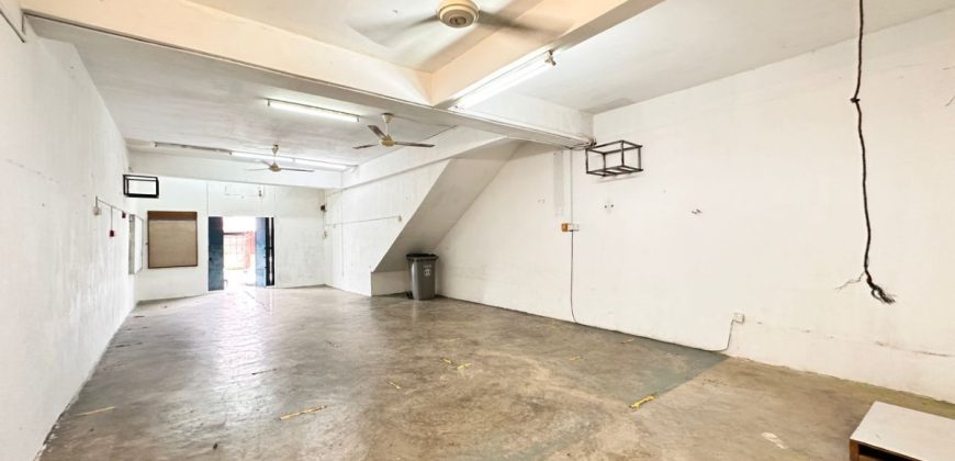 Taman Megah Ria – 2 Storey Shoplot – FOR SALE Taman Megah Ria – 2 Storey Shoplot – FOR SALE