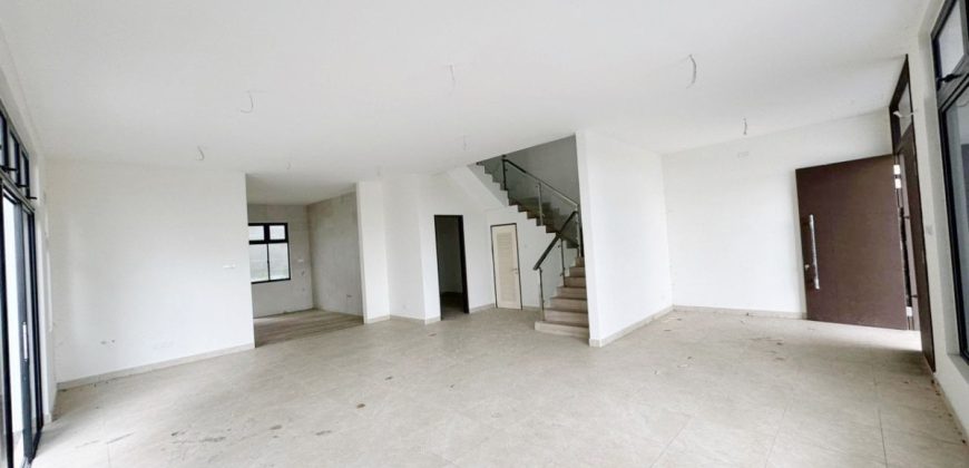 Taman Nusa Sentral – 3 Storey Semi Detached House – FOR SALE Taman Nusa Sentral – 3 Storey Semi Detached House – FOR SALE