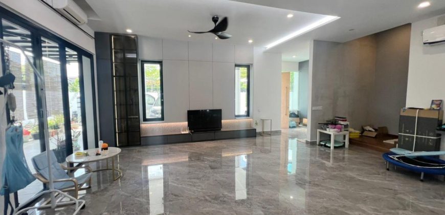 Setia Tropika – 2 Storey Corner Cluster House – FOR SALE Setia Tropika – 2 Storey Corner Cluster House – FOR SALE