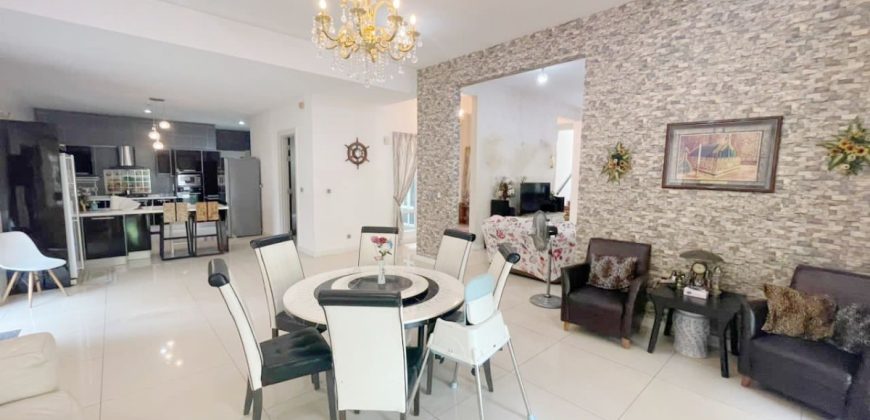 East Ledang – 2 Storey Bungalow House – FOR SALE East Ledang – 2 Storey Bungalow House – FOR SALE