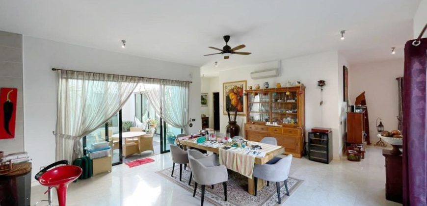 East Ledang – 2 Storey Bungalow House – FOR SALE East Ledang – 2 Storey Bungalow House – FOR SALE