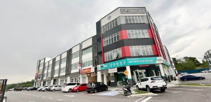 Impian Emas – 3 Storey Shop Lot – FOR RENT