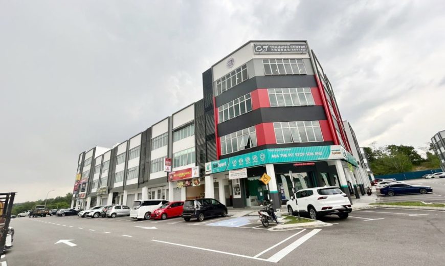 Impian Emas – 3 Storey Shop Lot – FOR RENT