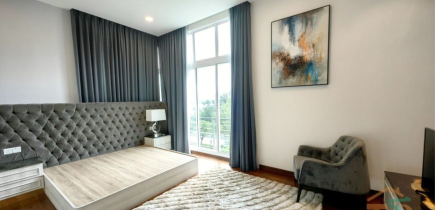 Jb Town Area – 3 Storey Bungalow House – FOR SALE Jb Town Area – 3 Storey Bungalow House – FOR SALE