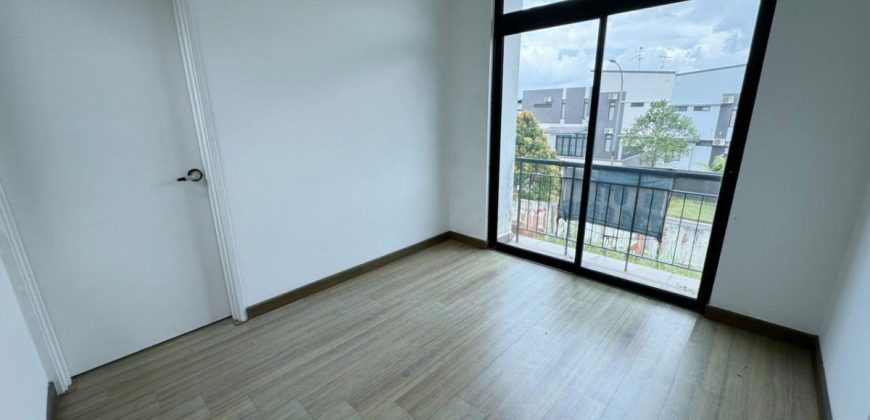 Setia Tropika – 2 Storey Corner Cluster House – FOR RENT Setia Tropika – 2 Storey Corner Cluster House – FOR RENT