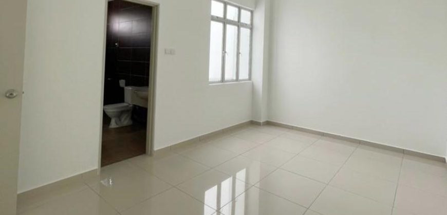 Taman Kempas Utama – 2 Storey Corner Cluster House – FOR SALE Taman Kempas Utama – 2 Storey Corner Cluster House – FOR SALE