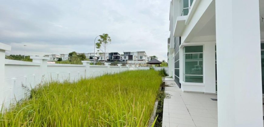Taman Kempas Utama – 2 Storey Corner Cluster House – FOR SALE Taman Kempas Utama – 2 Storey Corner Cluster House – FOR SALE