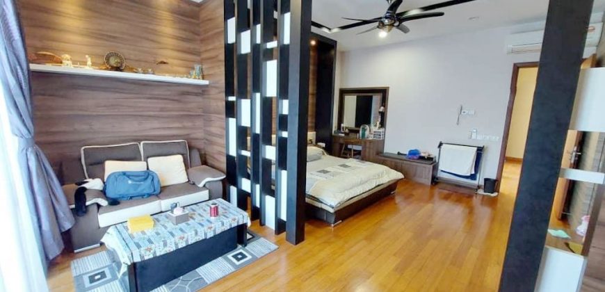 Taman Nusa Duta – 2 Storey Corner Semi Detached House – FOR SALE Taman Nusa Duta – 2 Storey Corner Semi Detached House – FOR SALE