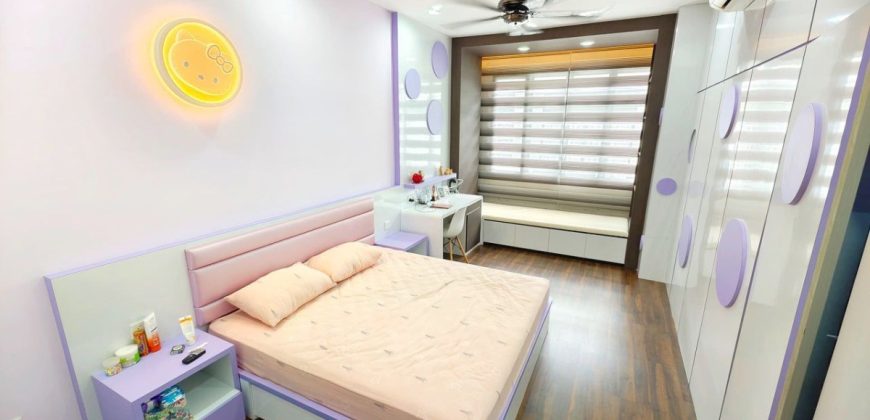Desa Tebrau – 3 Storey Semi Detached House – FOR SALE Desa Tebrau – 3 Storey Semi Detached House – FOR SALE