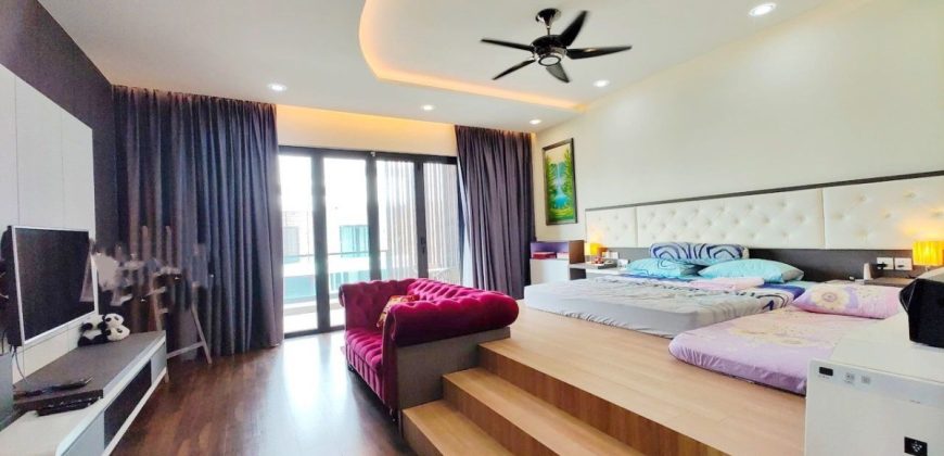 Desa Tebrau – 3 Storey Semi Detached House – FOR SALE Desa Tebrau – 3 Storey Semi Detached House – FOR SALE