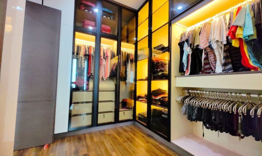 Desa Tebrau – 3 Storey Semi Detached House – FOR SALE Desa Tebrau – 3 Storey Semi Detached House – FOR SALE