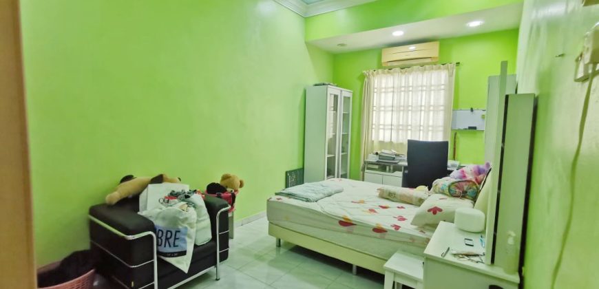 Taman Pulai Utama – 2 Storey Corner Terrace House – FOR SALE