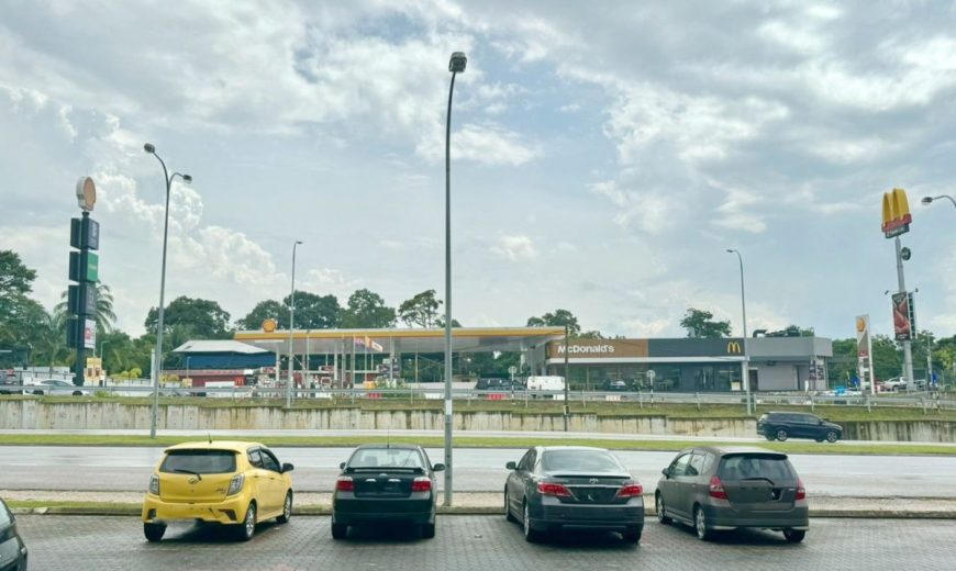 Taman Sri Pulai Perdana 2 – 3 Storey Shoplot – FOR SALE Taman Sri Pulai Perdana 2 – 3 Storey Shoplot – FOR SALE