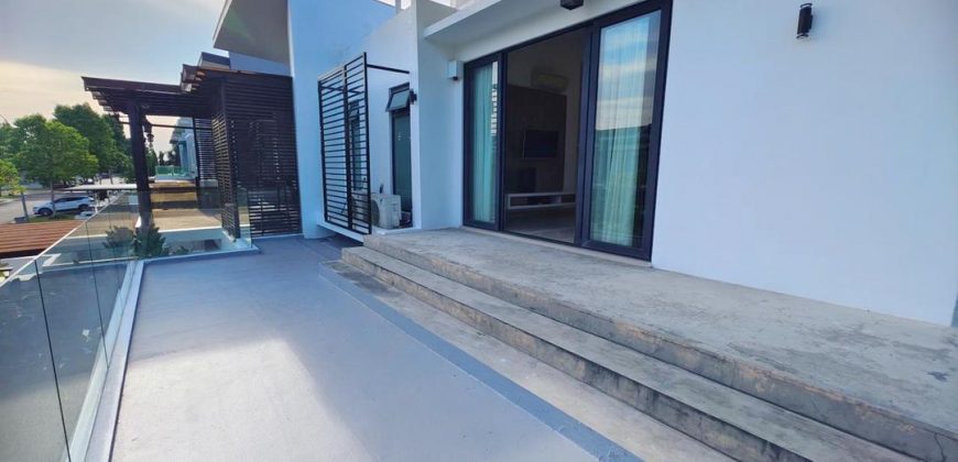 Horizon Hills – 2 Storey Corner Superlink House – FOR RENT